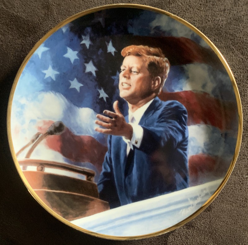 A Tribute to John F Kennedy. Franklin Mint Collector Plate Max Ginsburg No. 7901