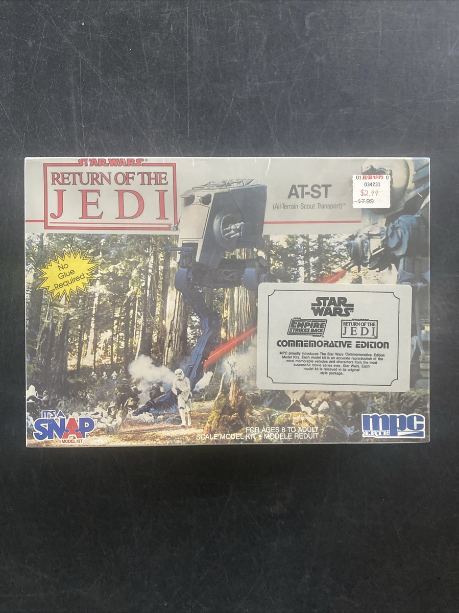 1983 Vintage MPC Star Wars AT-ST Scout Walker Model Kit 1983 Vintage MPC Star Wars AT-ST Scout Walker Model Kit