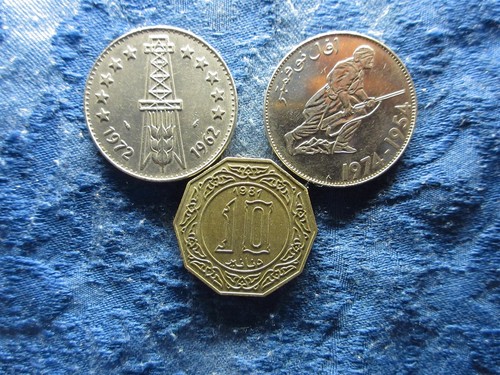 ALGERIA 5 DINARS 1972 dolphin KM105a.2, 1974 stain KM108, 10 DINARS 1981 KM110