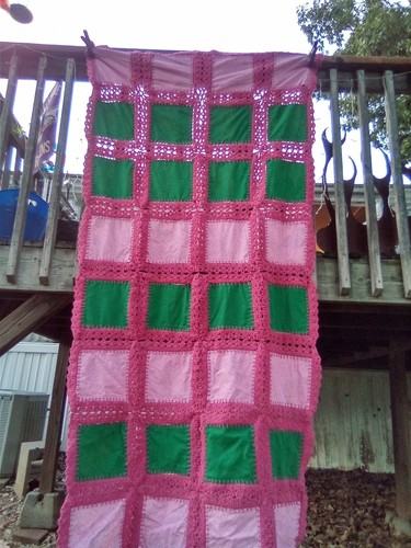 Vtg Handmade Rectangular Quilt Panel crochet fusion blanket. - Picture 7 of 12