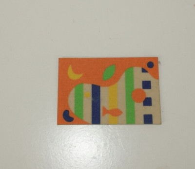 TEPPICH  / CARPET      grün / orange / gelb       6 cm x 4  cm        