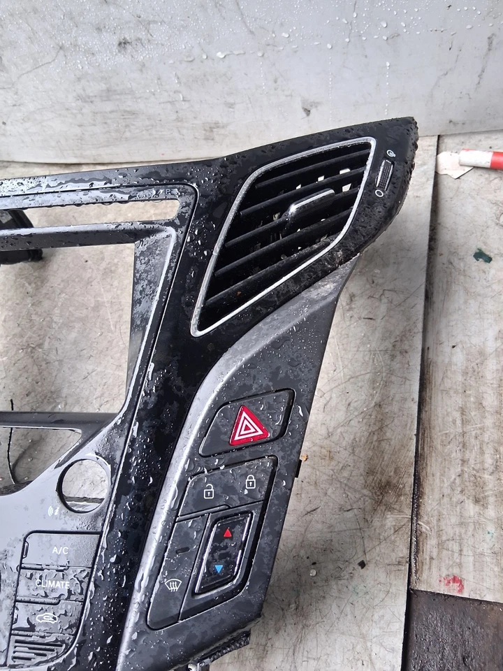 2017 HYUNDAI i40 DIGITAL HEATER CONTROL PANEL SWITCHES CLIMATE SWITCH - Image 2 of 4