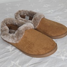 Skechers Women's Cozy Campfire-Team Toasty-Microfiber Slipper with Faux 8.5