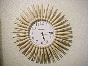 Clothes Pin Clock