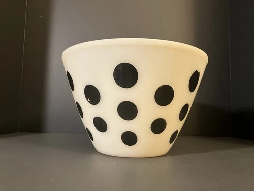 Vintage Fire King Glass Mixing Bowl Black Dot Splash Proof 4 Qt 9 1/2" D 6" T