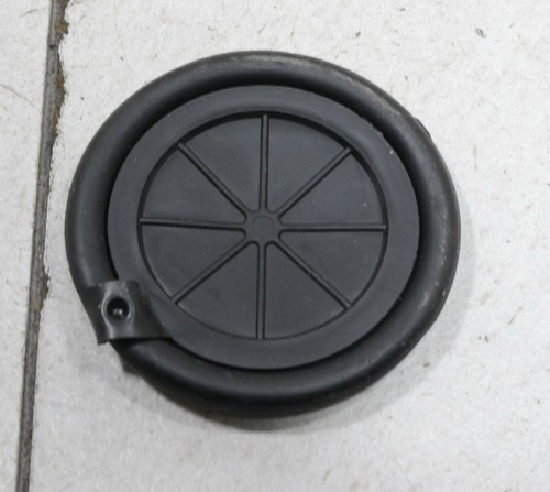 VW Polo 9N Bj 2005 Gummi Stopfen Tür Scheibe 1J0827417 #80418-F106