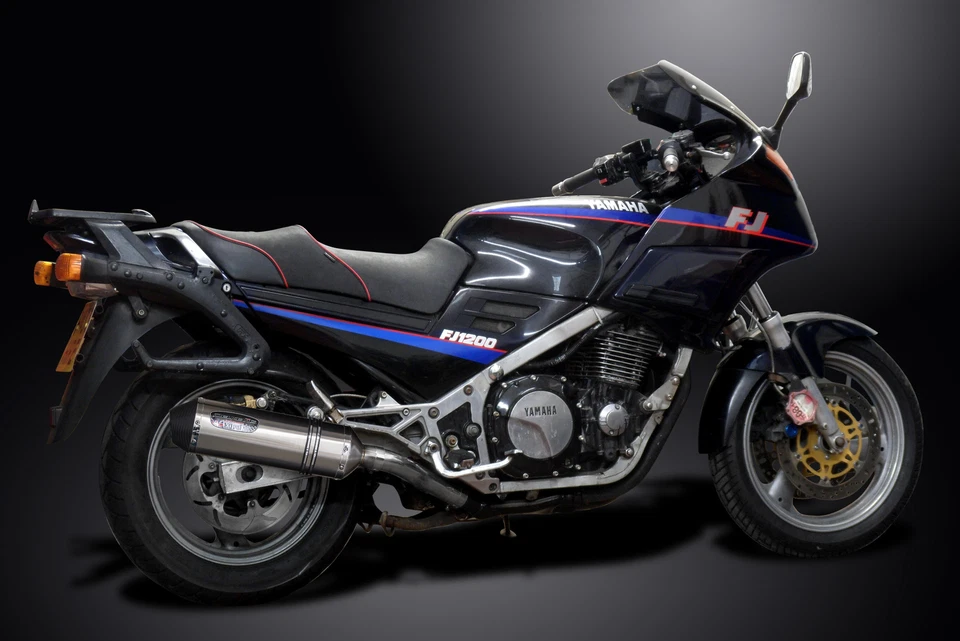 雅马哈 FJ1200 3CV 1989 - 1992 一脚蹬 13.5 英寸 X-Oval 不锈钢排气消声器套件 — 第 4/4 张图片
