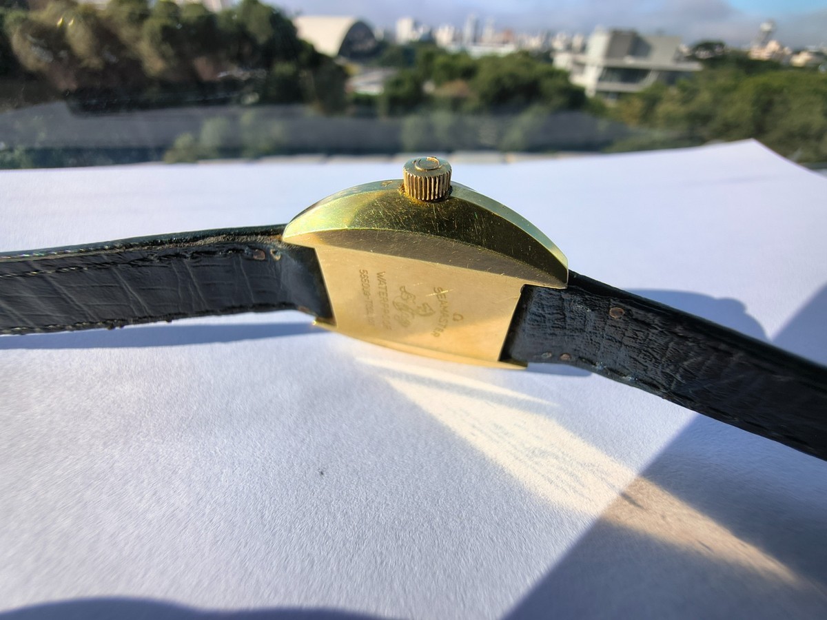 VINTAGE BEAUTY OMEGA SEAMASTER COSMIC REF. 565.009 TOOL 001 80 