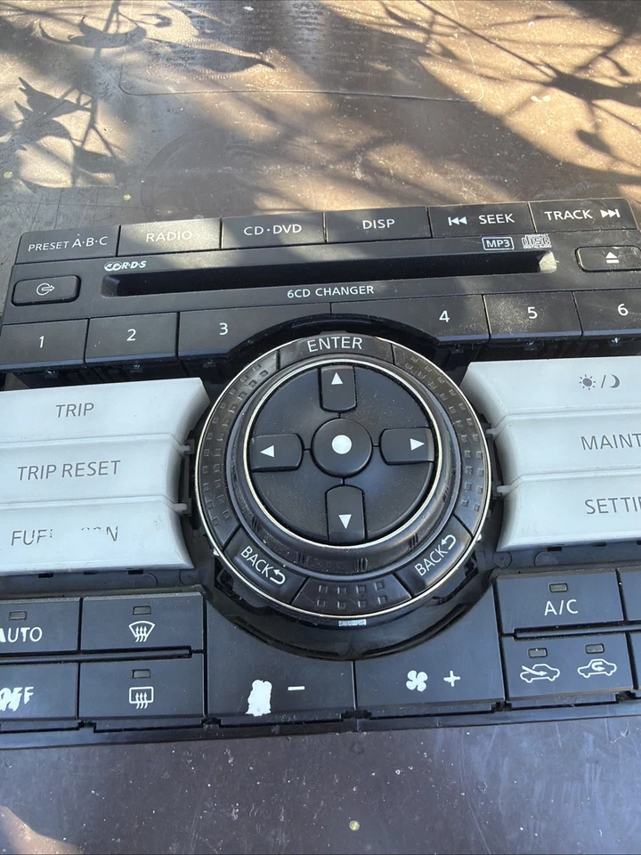 Sistema de navegación por radio control de temperatura compatible con 06-08 Infiniti FX Series Fx35 Foto 3 de 4