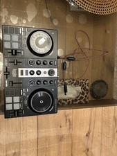 Hercules DJControl Inpulse 200 DJ Controller - Schwarz (4780882)