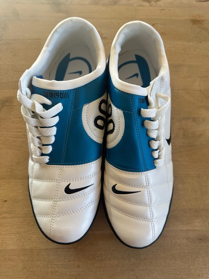 Nike Total 90 III Men's Indoor Soccer Shoes Size 9,5 US White /Blue - Image 3 of 4