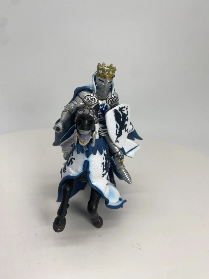 Papo CABALLERO DRAGÓN AZUL con Escudo Caballo de Guerra Rey Príncipe Armadura Figura Foto 2 de 4