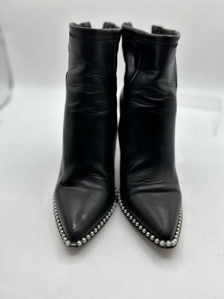 BCBGeneration Ankle Boot Women's Sz 7 Black Leather Pointed Toe Back Zip - Image 2 of 4