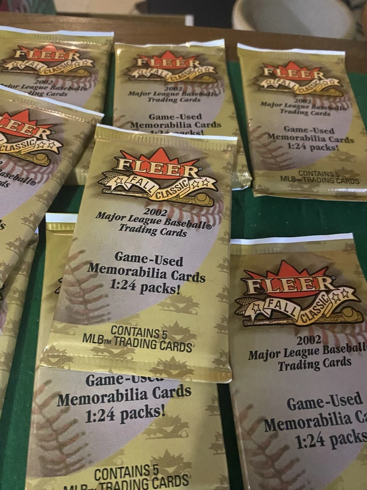 Lot of 10 - 2002 Fleer Fall Classic Baseball Hobby Sealed Packs MLB - Image 2 of 4