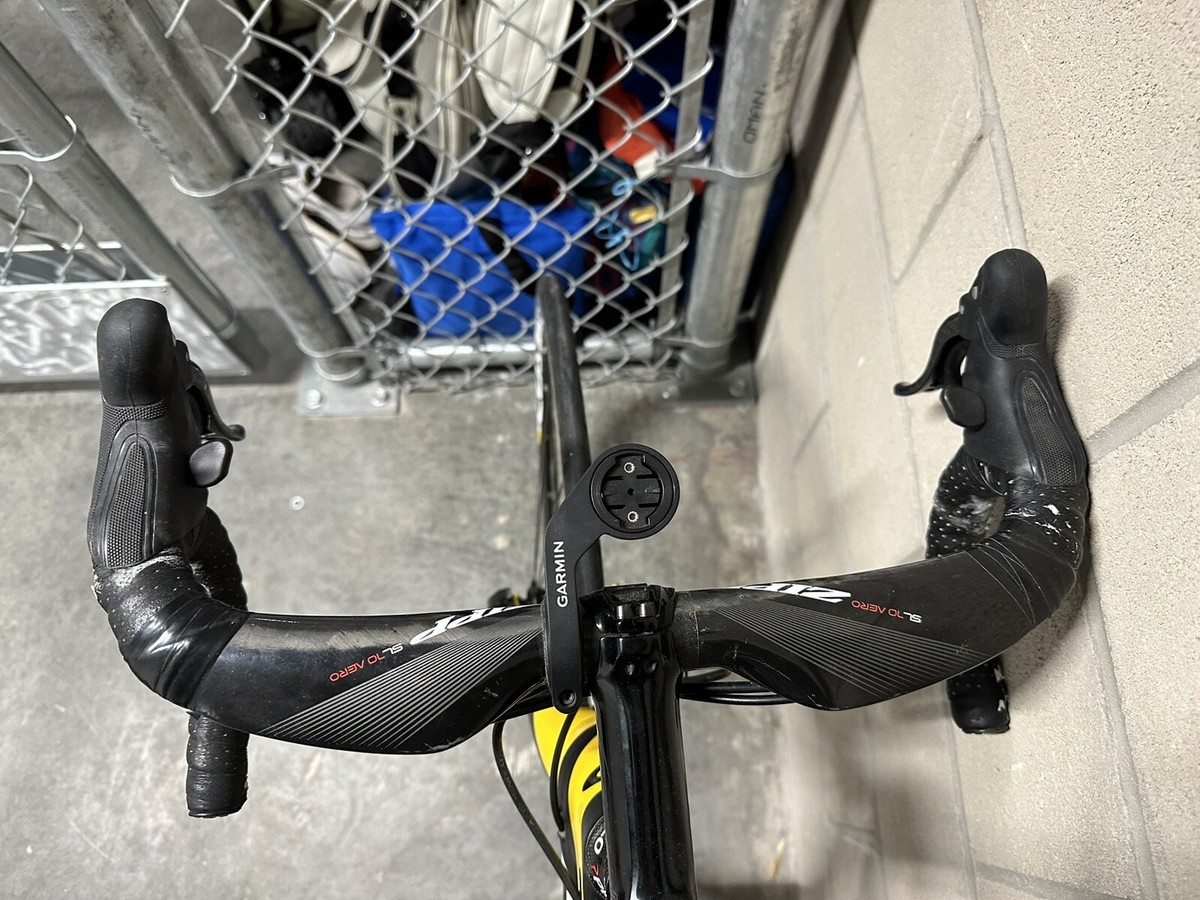Pinarello Paris Think 2 501.5 Carbon + Mavic Cosmic Wheels + Pinarello Paris Think 2 501.5 Carbon + Mavic Cosmic Wheels +