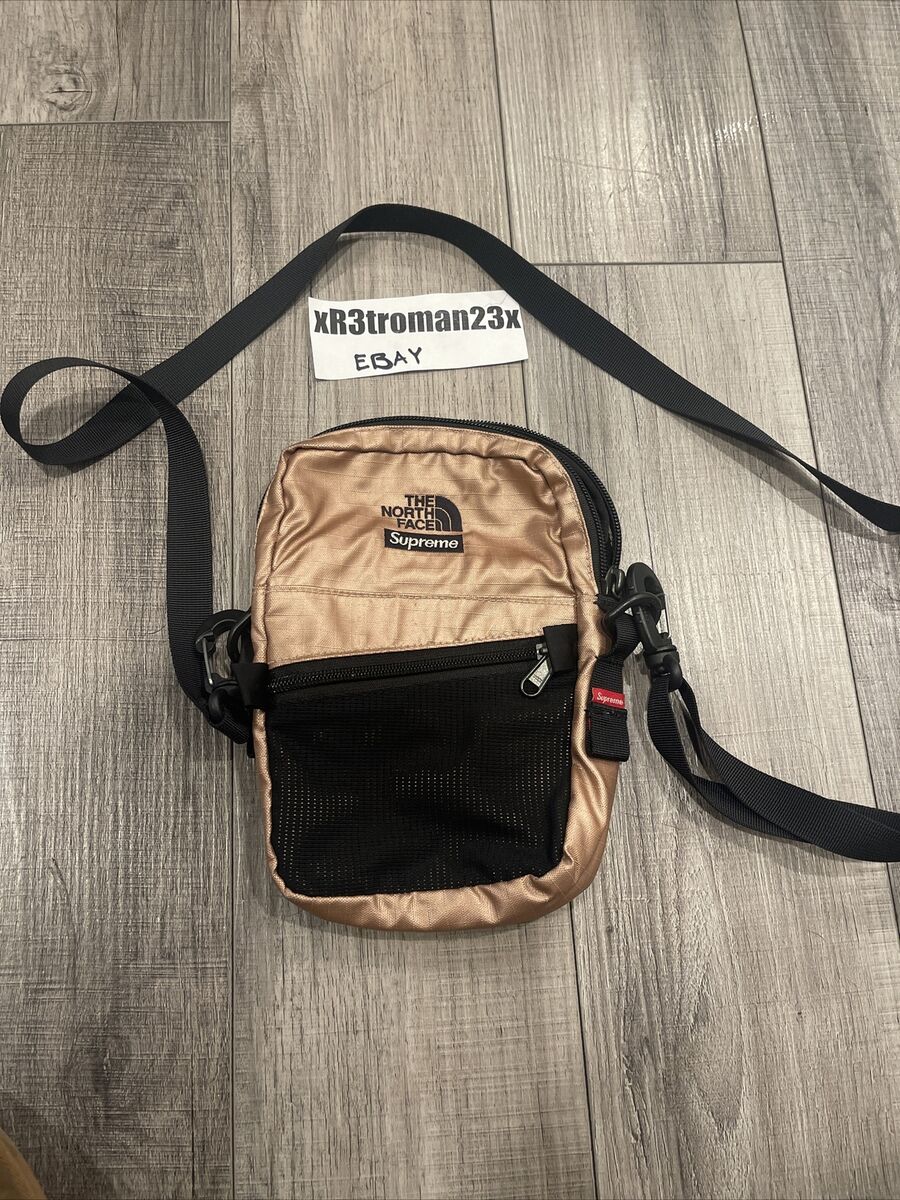 Supreme The North Face Metallic Shoulder Bag Rose Gold S/S Supreme The North Face Metallic Shoulder Bag Rose Gold S/S