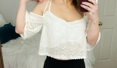 Kendall & Kylie Beige Lace Flutter Sleeve Cropped Top Womens Small Lined New