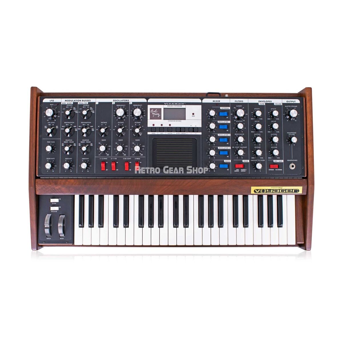 Moog Minimoog Voyager Cherry Wood Signature Edition Moog Minimoog Voyager Cherry Wood Signature Edition