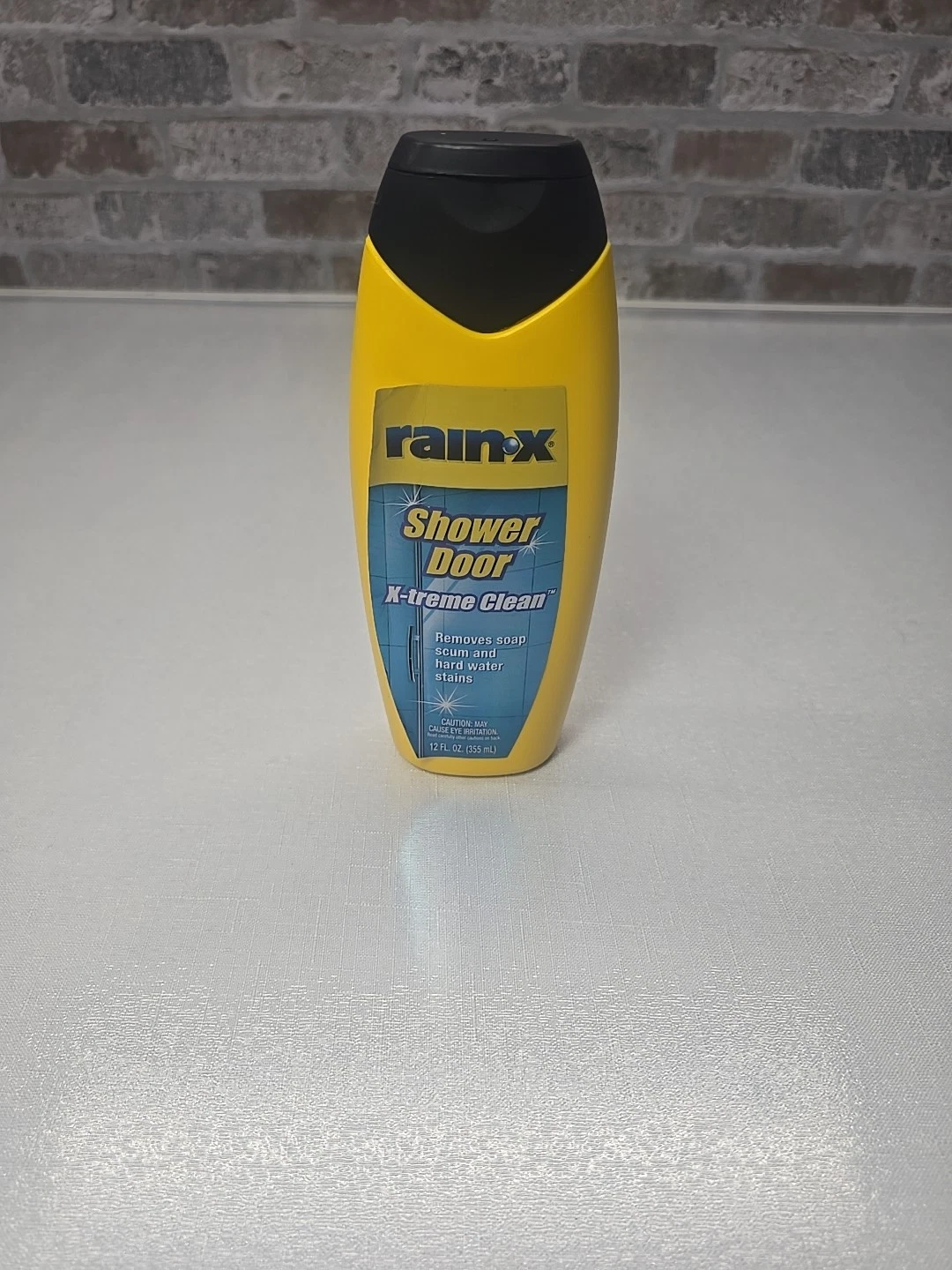 Rain-X 630035 X-Treme Clean Shower Door Cleaner - Thumbnail 5