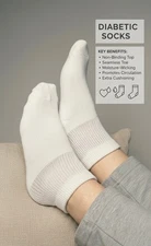 Diabetic Socks, Non-Binding Circulatory Cushion Cotton Ankle Socks for Men Women