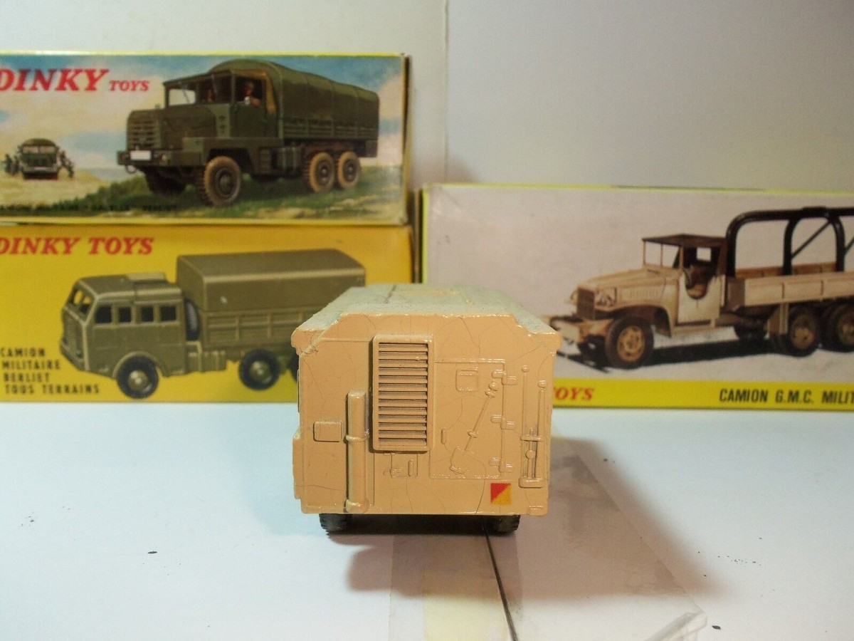 Dinky Toys 677 C - Camion De Commandement Militaire 'Rat Du Désert' - Armoured Command - Occasion