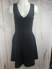 Ann Taylor Loft LBD 6 Black Fit Flare Dress Open Keyhole Black Flirty Sexy VNeck