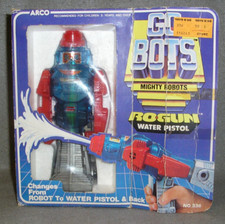 Vintage Robot Toy Water Pistol Go Bots Mighty Ro Gun Transformers Like Arco 1984