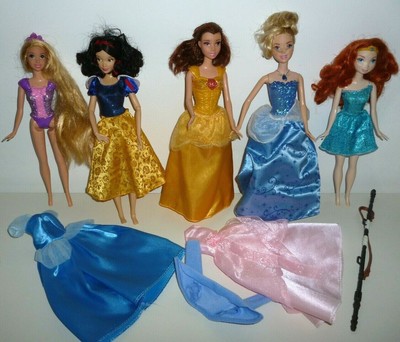 singing snow white doll