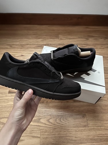 Size 8 - Travis Scott x Air Jordan 1 Retro OG SP Low Velvet Brown