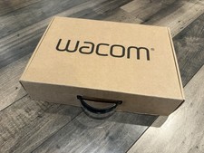 Wacom Intuos Pro Small PTH-451   Excellent Condition