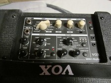 VOX MINI5 Rhythm Modeling Amp, Batteriebetrieb möglich