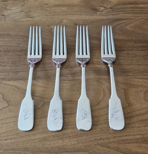 International 1810 Pattern Sterling Silver Dinner Fork 7-1/4" Monogrammed