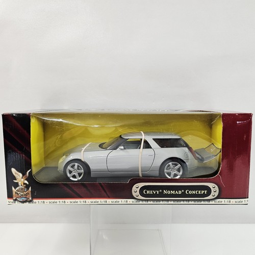 Yat Ming Road Signature Chevy Nomad Concept 1:18 Scale Die-Cast Deluxe Edition - Picture 2 of 12