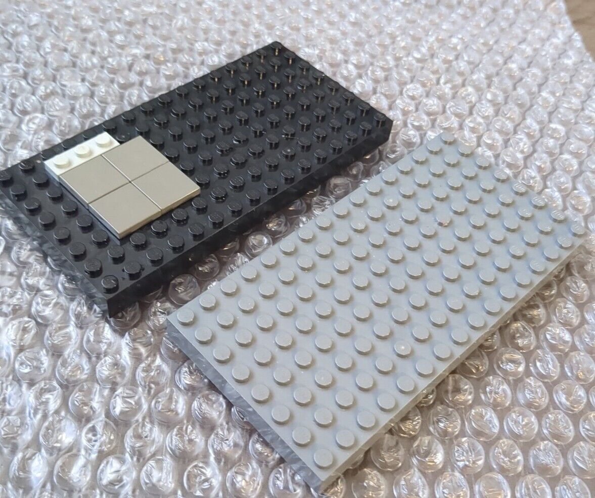 2 Lego Grey and black Brick Thick Plates 8 X 16 - City Town Castle 4204. Q15