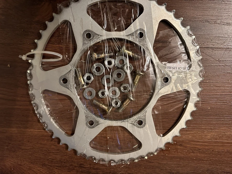 Roda dentada SUNSTAR 52T HONDA CR XR CRF 125R CR250R 230 CR500 CRF150 450R 650R NOVA COM ETIQUETAS - Imagem 3 de 4