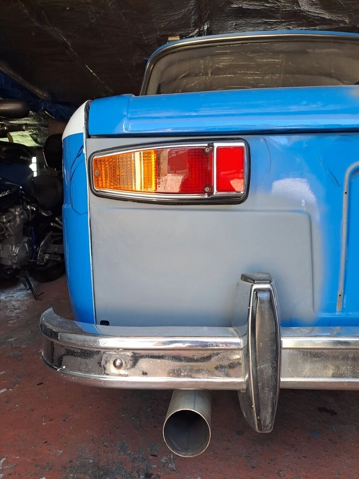 Juego de tapas de faros traseros para coche vintage Renault 8 R8 Gordini R8S Alpine A110 Foto 3 de 4