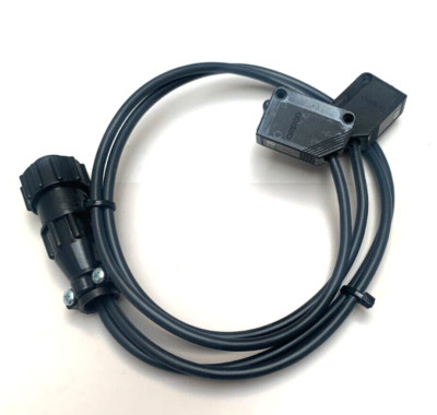 Omron E3Z-T81-D E3Z-T81-L Photoelectric Sensor