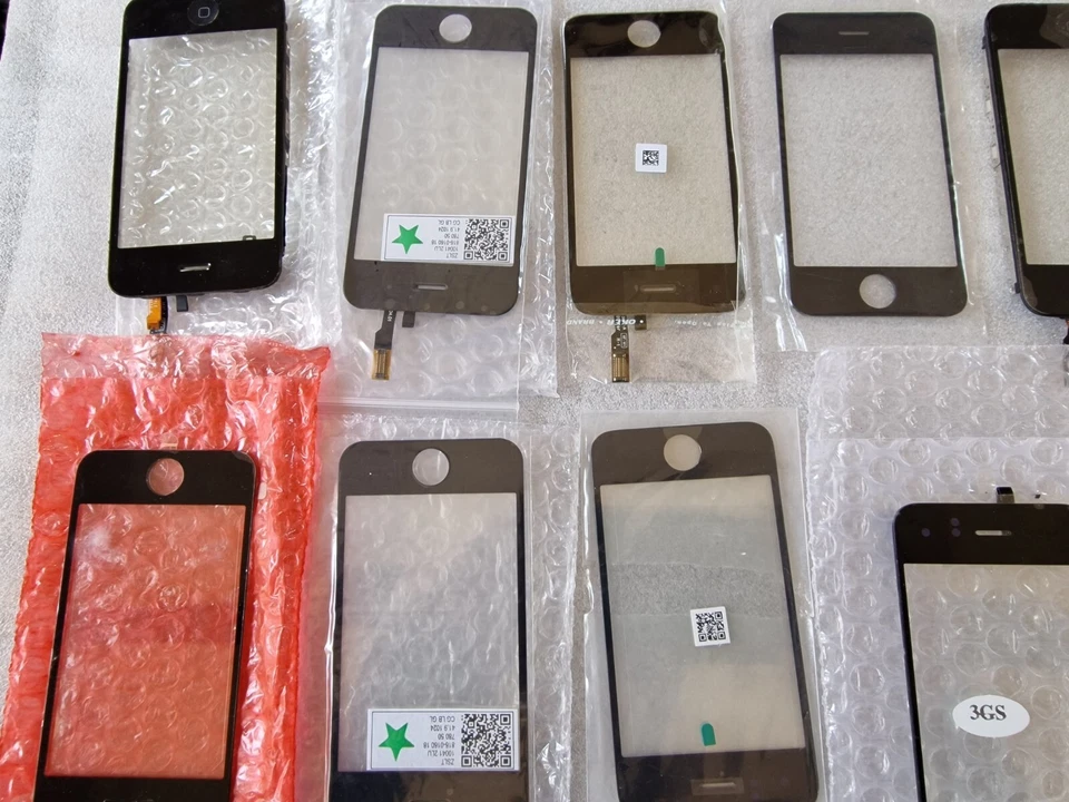 Joblot IPhone 3g 3gs Lcd, Digitizer, Some New Some Used Read Description  - Image 2 of 4