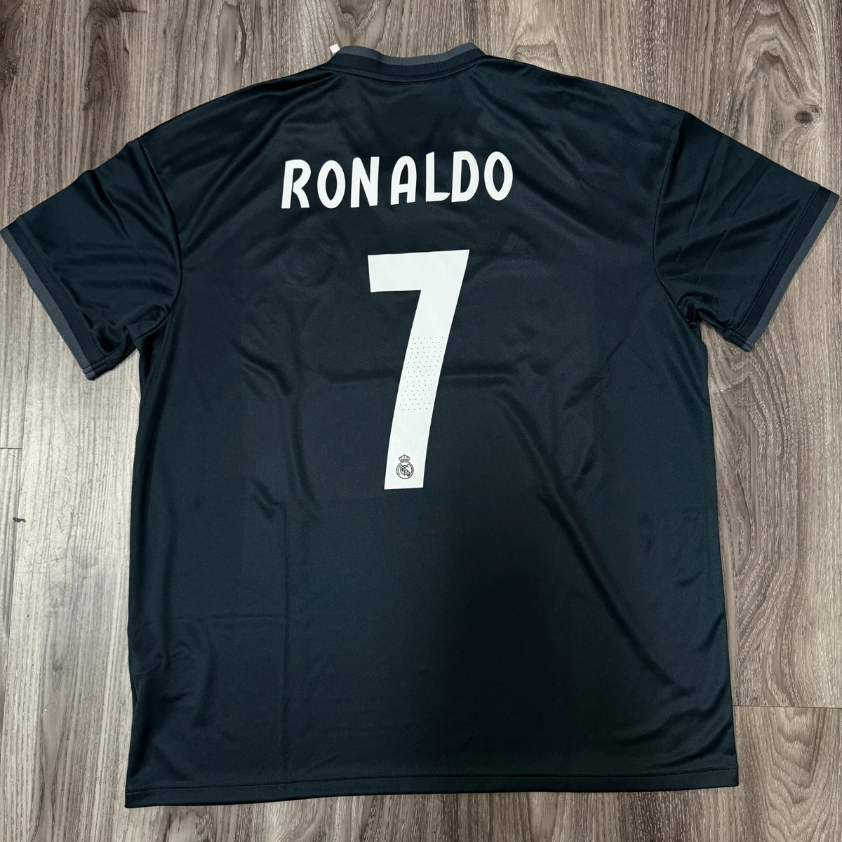 Preços baixos em Real Madrid Cristiano Ronaldo Azul fã de Futebol