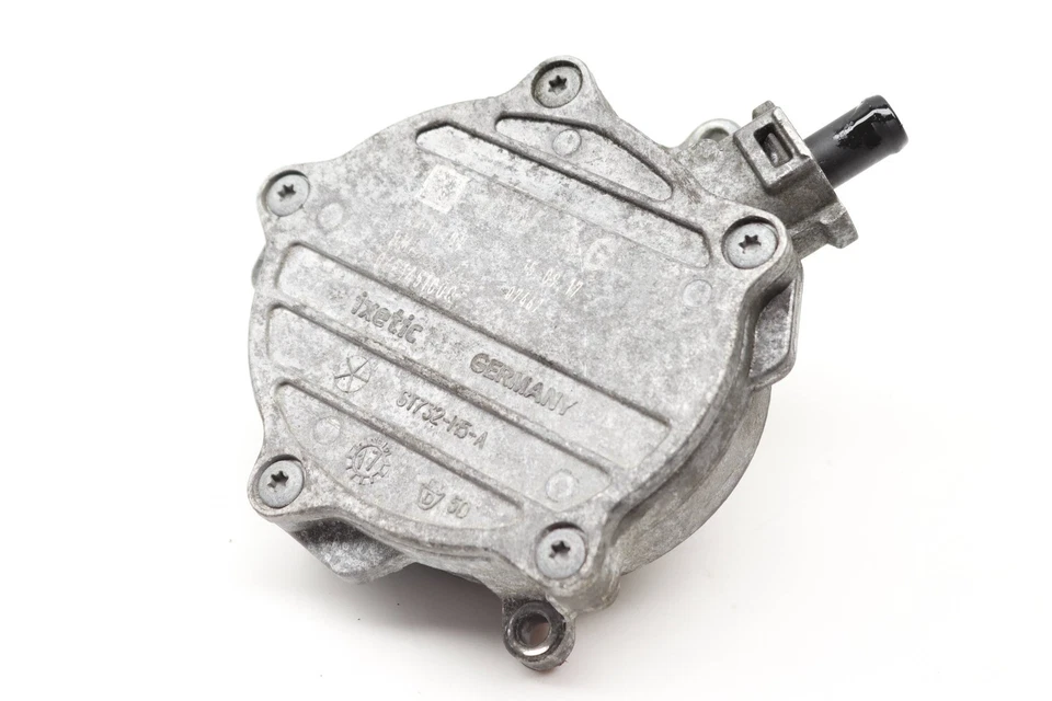 AUDI A5 QUATTRO 2013-2016 3,0 L - Bomba de vacío de freno 06E145100Q Foto 3 de 4