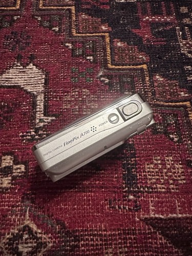 Fujifilm FinePix A Series A700 7.3MP Digital Camera - Silver - Picture 3 of 4