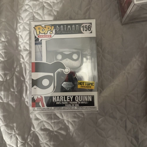 Funko Pop! 546 - Harley Quinn Diamond Edition w/protector - NEW