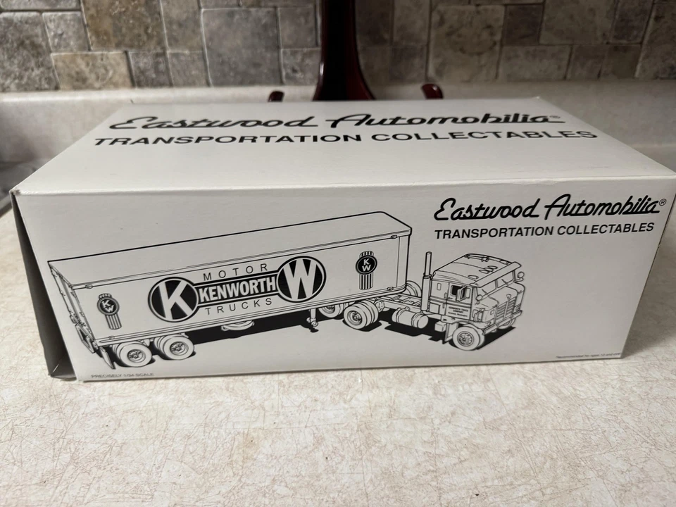 Remolque tractor Eastwood Automobilia 1960 Mack B-61 modelo de camión fundido a presión 1:34 Foto 4 de 4