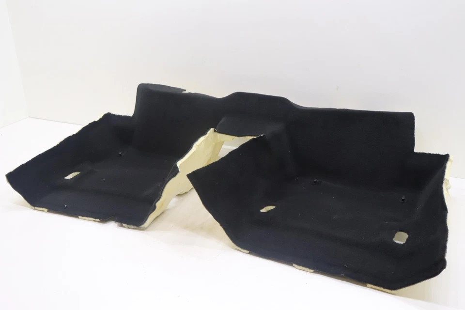 Cubierta de alfombra interior trasera Jaguar XE 2017-2020 OEM GX7313046BB8PVJ Foto 2 de 4