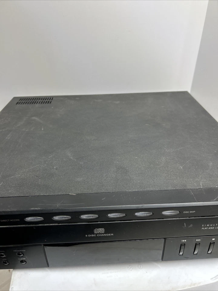 🔥RCA RP-8075RS 5-Disc Carousel CD Player Changer NO Remote - FOR PARTS ONLY - Image 2 of 4