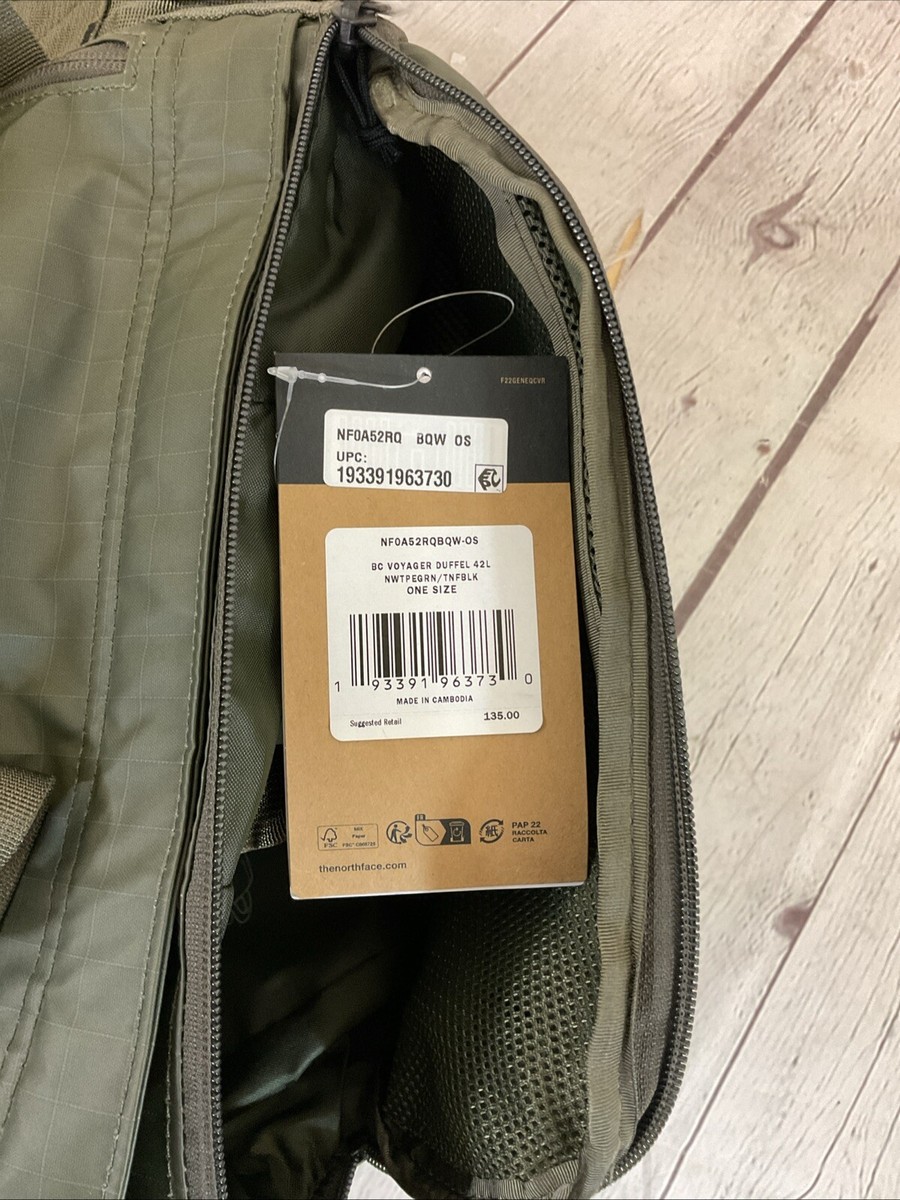The North Face Base Camp Voyager Duffel Bag 42L New Taupe The North Face Base Camp Voyager Duffel Bag 42L New Taupe