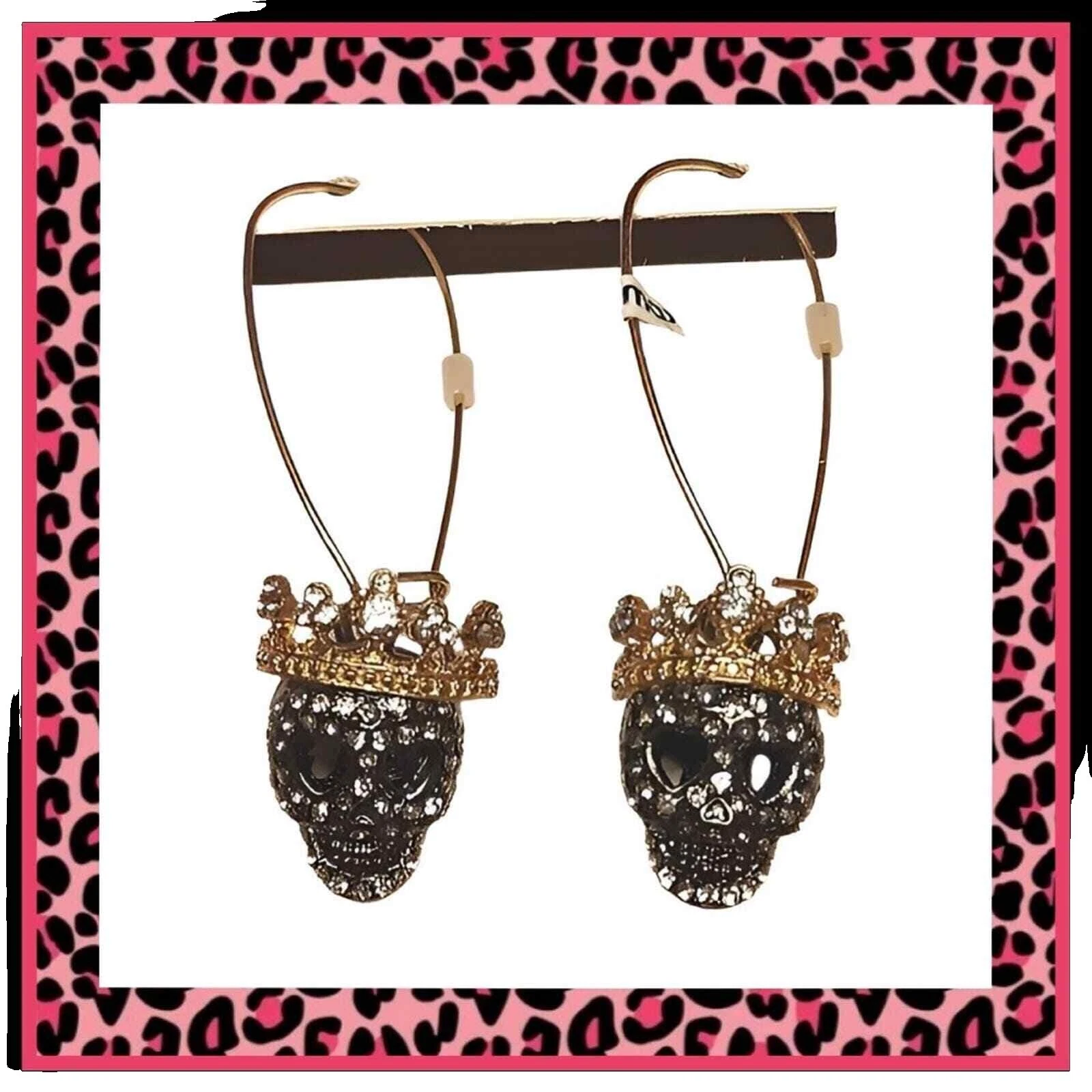 Betsey Johnson Black Fashion Earrings