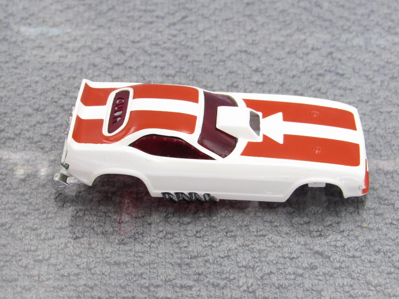 AURORA AFX CUDA FUNNY CAR BODY IN WHITE RED NICE CLEAN COMPLETE WITH WHEELIES eBay