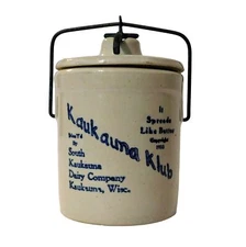 Vintage Kaukauna Klub Cheese Crock Old Style Bail 4 Inch Tall Wisconsin Dairy