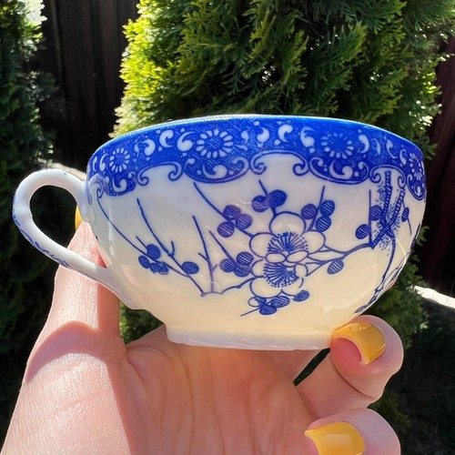 Vintage Tea Coffee Porcelain Cherry Blossoms Set of 5 Cups Floral Japan Signed - Picture 2 of 8
